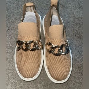 Brand New shoes Size 39